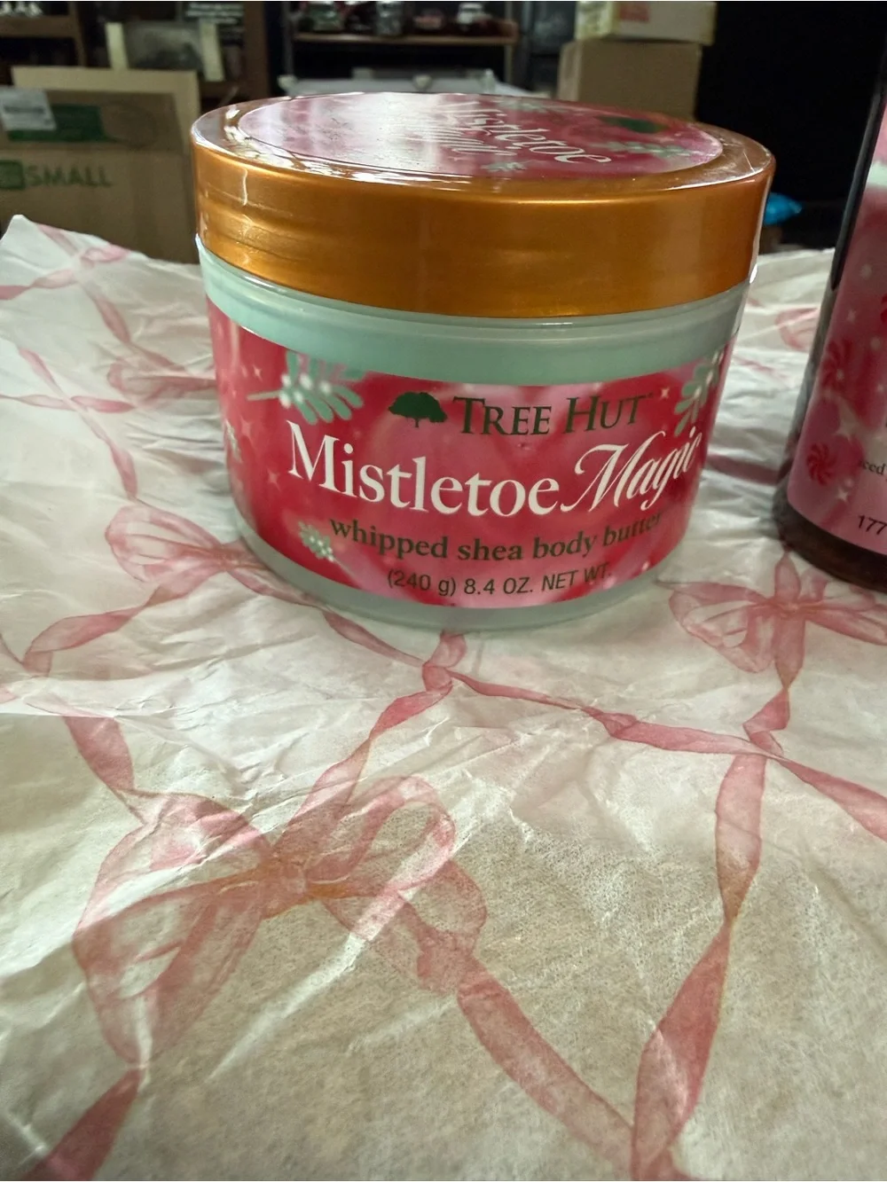 Tree hut Mistletoe Magic Whipped Shea Body Butter  & spray- Pink